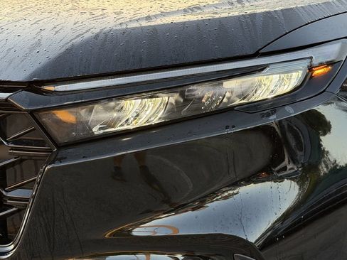Used 2024 Honda CR-V Sport image 10
