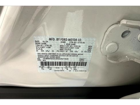 Used 2025 Ford Explorer ST AWD/4WD image 35