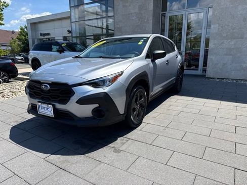 Used 2024 Subaru Crosstrek 2.0i AWD/4WD image 3