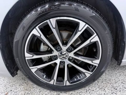 Used 2024 Volkswagen Jetta Sport FWD image 10
