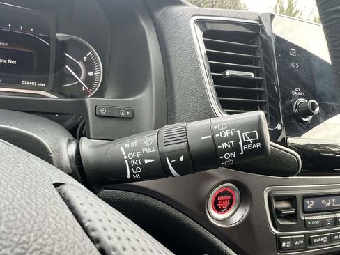 Used 2023 Honda Passport EX-L image 24