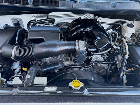 Used 2013 Toyota Tundra 2WD Double Cab image 31