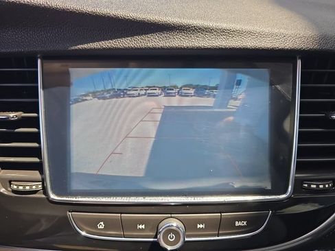 Certified 2020 Buick Encore Preferred FWD image 20