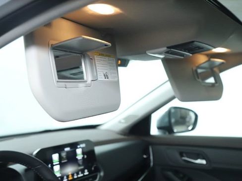 Used 2022 Nissan Rogue SL w/ SL Premium Package image 20