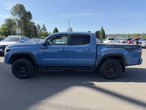 Used 2018 Toyota Tacoma TRD Pro AWD/4WD image 5