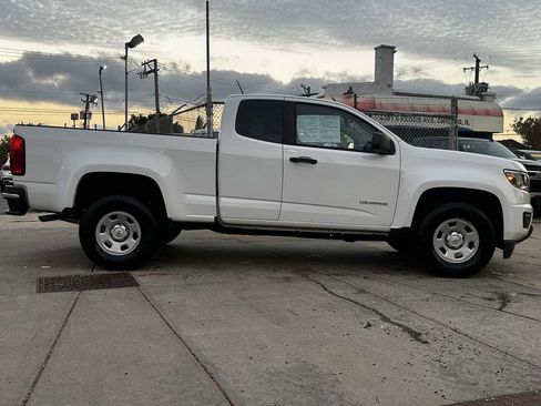 Used 2020 Chevrolet Colorado W/T w/ WT Convenience Package image 3