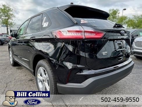 New 2024 Ford Edge SE image 7