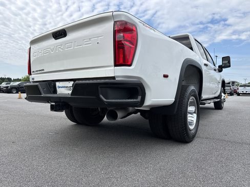 Used 2024 Chevrolet Silverado 3500 W/T AWD/4WD image 10