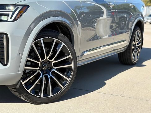 New 2026 Volvo XC90 B6 Ultra w/ Protection Package Premier image 10