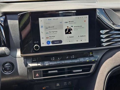 Used 2025 Toyota Camry LE image 14