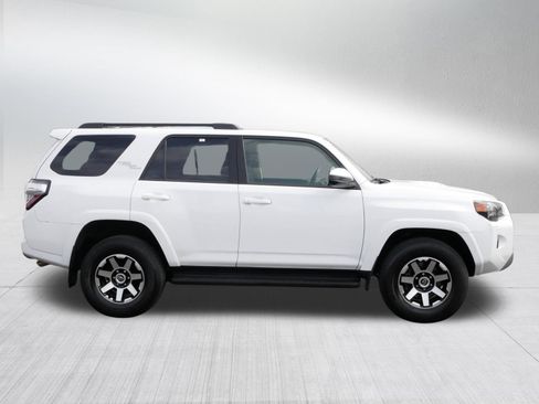 Certified 2024 Toyota 4Runner TRD Off-Road AWD/4WD image 8