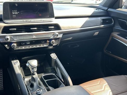 Used 2022 Kia Telluride SX w/ SX Prestige Package AWD/4WD image 31