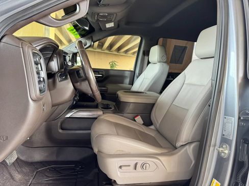 Used 2019 Chevrolet Silverado 1500 LTZ w/ LTZ Plus Package AWD/4WD image 12