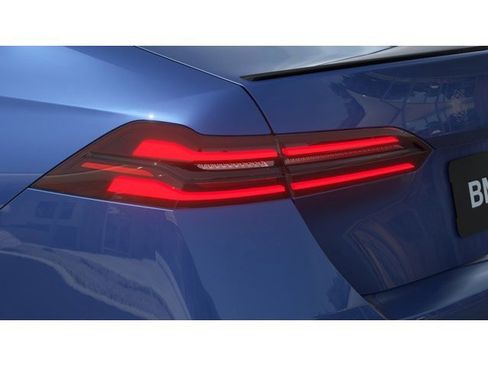 New 2026 BMW 530i 530i w/ M Sport Package image 8