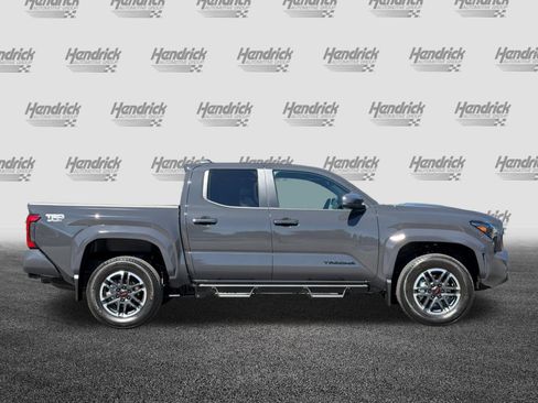 Used 2026 Toyota Tacoma TRD Sport AWD/4WD image 3
