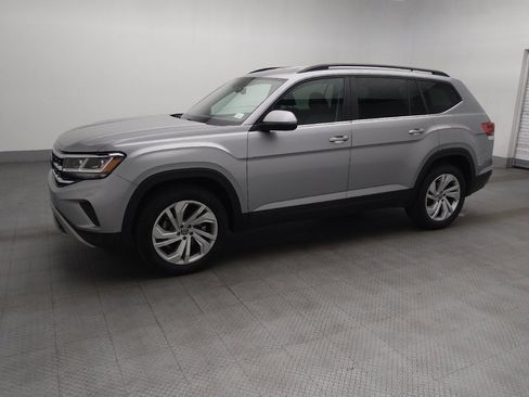 Used 2021 Volkswagen Atlas SE FWD image 2