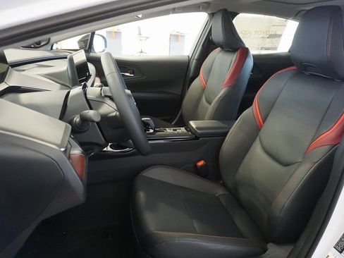 New 2026 Toyota Prius Plug-In Hybrid image 23