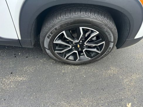 Certified 2023 Chevrolet TrailBlazer ACTIV image 17