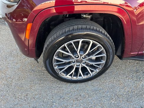 New 2026 Jeep Grand Cherokee L Summit AWD/4WD image 13