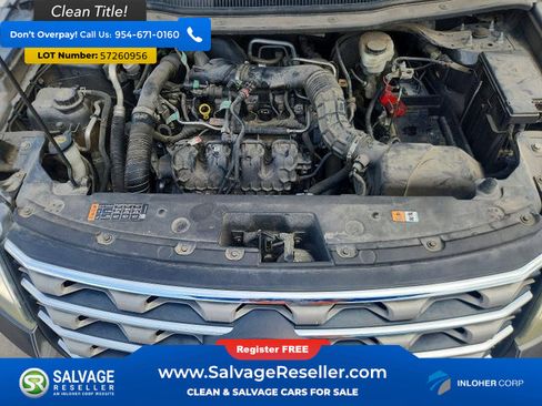 Used 2016 Ford Explorer XLT w/ Equipment Group 202A FWD image 16
