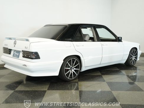 Used 1989 Mercedes-Benz 190 E 2.6 image 14