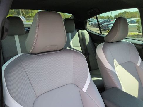 Used 2026 Toyota Camry SE FWD image 7