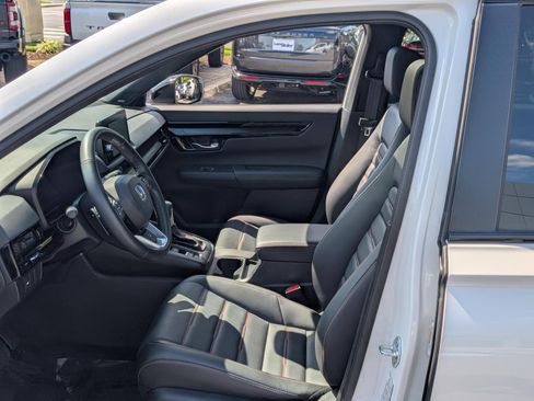 Used 2026 Honda CR-V Sport Touring image 17