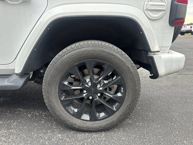 Certified 2022 Jeep Wrangler Unlimited Sahara AWD/4WD image 15