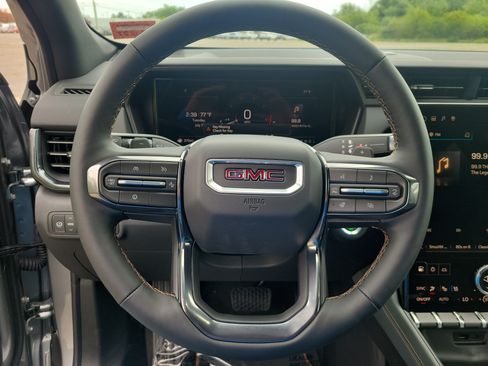 New 2027 GMC Terrain AT4 w/ Convenience Package III AWD/4WD image 20