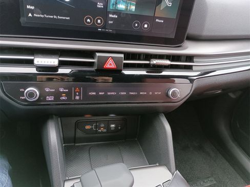 New 2026 Kia Sportage SX image 22