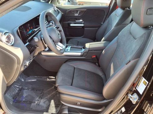 New 2026 Mercedes-Benz GLA 35 AMG 4MATIC image 13