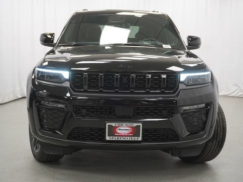 New 2026 Jeep Grand Cherokee Summit w/ Obsidian Package AWD/4WD image 7