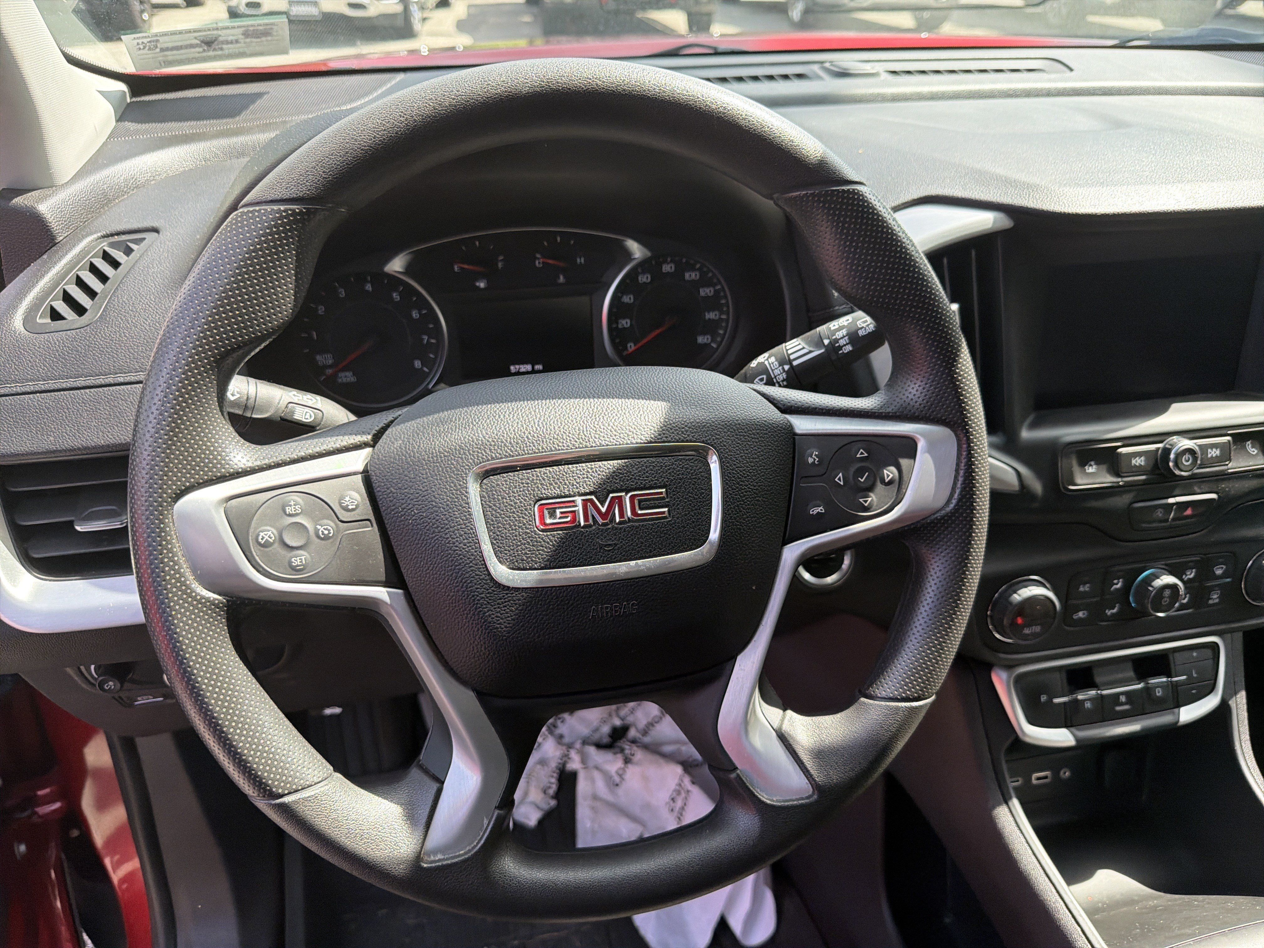 Used 2024 GMC Terrain SLE w/ Driver Convenience Package AWD/4WD image 14