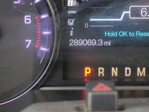 Used 2011 Ford F250 Lariat w/ Lariat Ultimate Pkg image 34