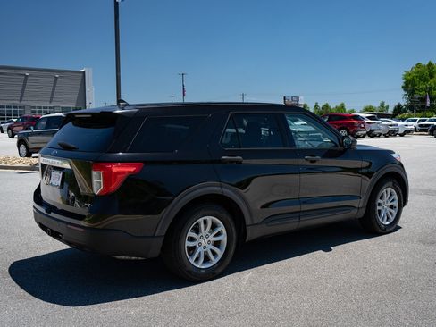 Used 2021 Ford Explorer 2WD w/ Class III Trailer Tow Package image 10