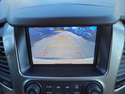 Used 2017 Chevrolet Tahoe Premier image 36