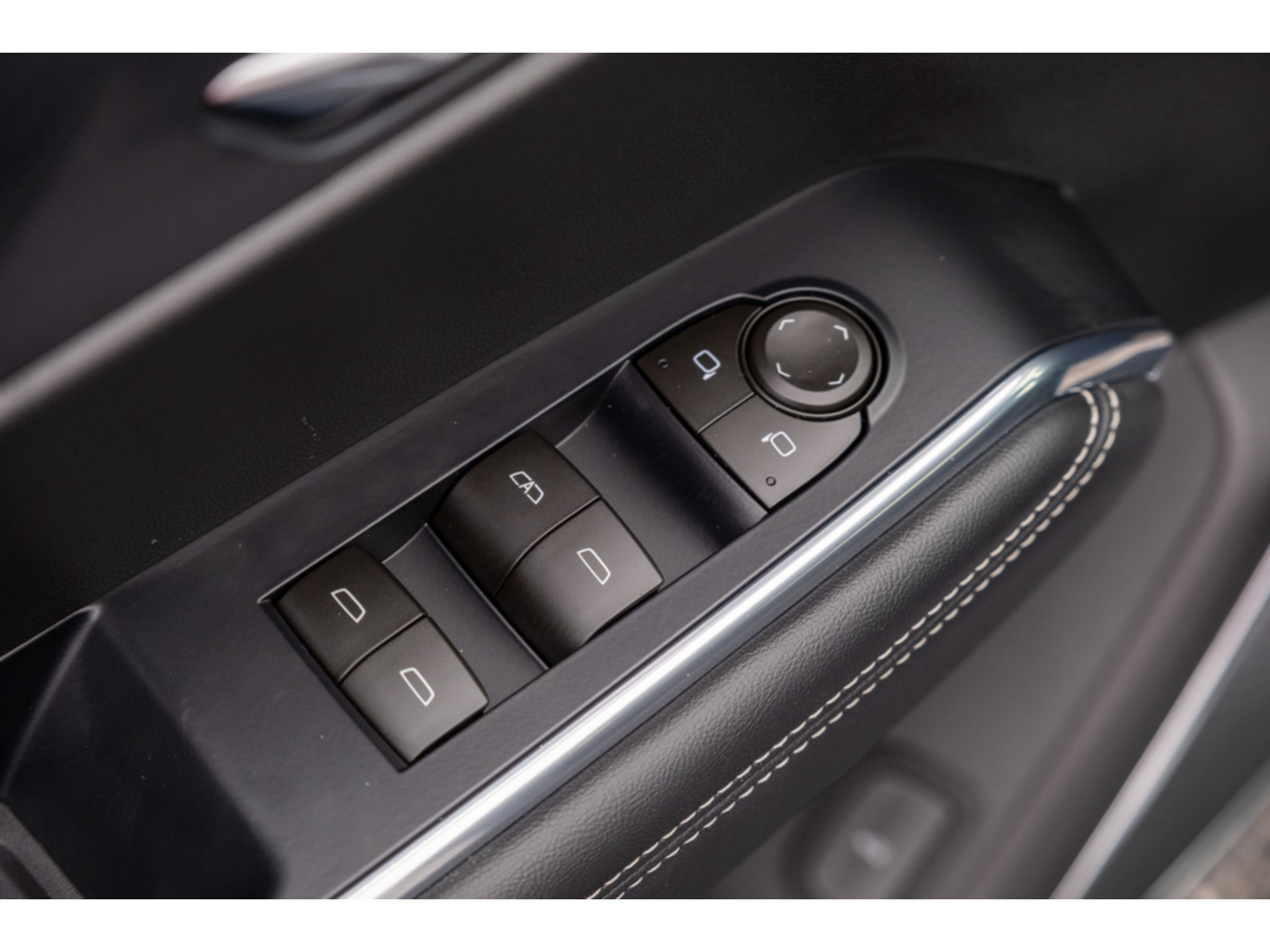New 2027 GMC Acadia Elevation w/ Elevation Premium Package FWD image 14