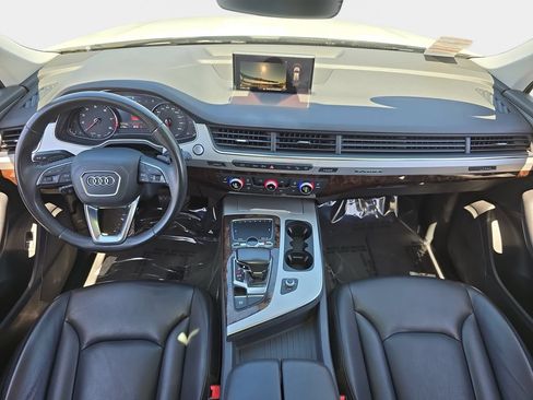 Used 2019 Audi Q7 2.0T Premium w/ Convenience Package AWD/4WD image 10