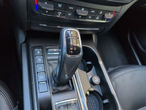 Used 2019 Maserati Ghibli RWD image 12