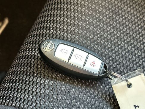Used 2023 Nissan Z w/ Floor Mat Package RWD image 23