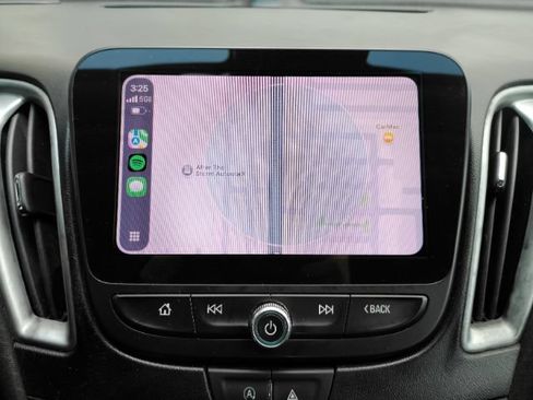 Used 2023 Chevrolet Malibu LS FWD image 10