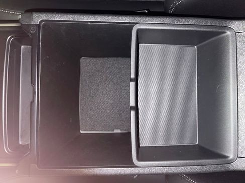 Used 2022 Kia Sorento S image 26