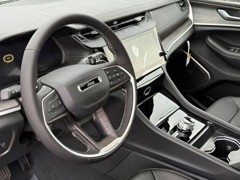 New 2026 Jeep Grand Cherokee L Limited AWD/4WD image 20