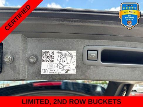 Certified 2021 Toyota Highlander Limited FWD image 18