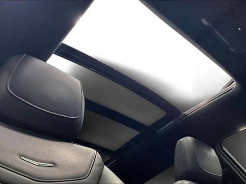 Certified 2024 Cadillac XT5 Sportv w/ LPO, Floor Liner Package image 27