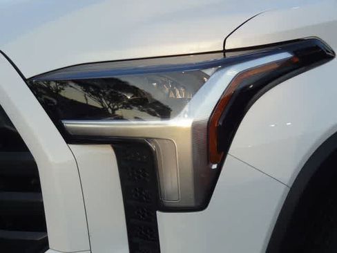 Used 2023 Toyota Tundra SR5 w/ SR5 Premium Package AWD/4WD image 19