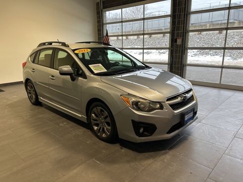 Used 2013 Subaru Impreza 2.0i Sport Premium image 5