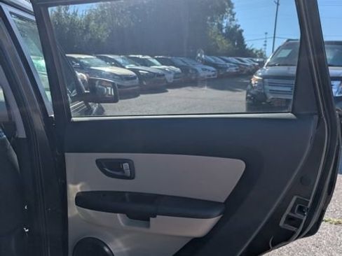 Used 2011 Kia Soul ! image 19