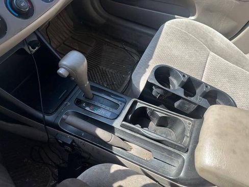 Used 2003 Toyota Camry LE FWD image 37