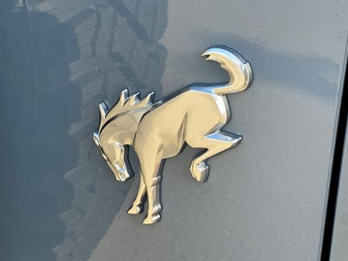 Used 2023 Ford Bronco Badlands image 50